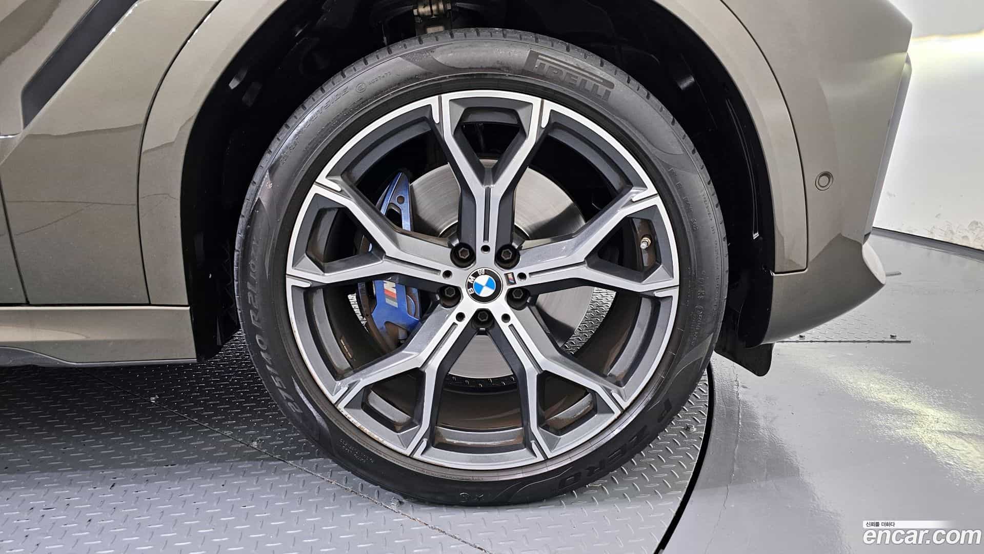 X6 BMW 2021.0-OUTER-005