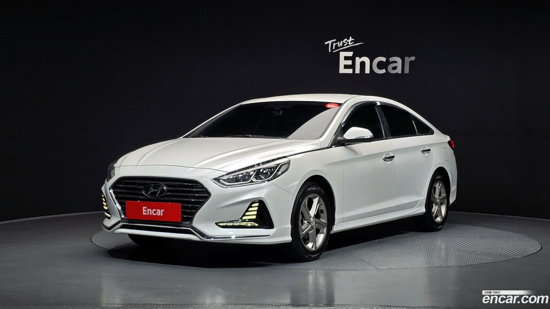 Main__Slider__Photo:Sonata Hyundai 2017.3-0