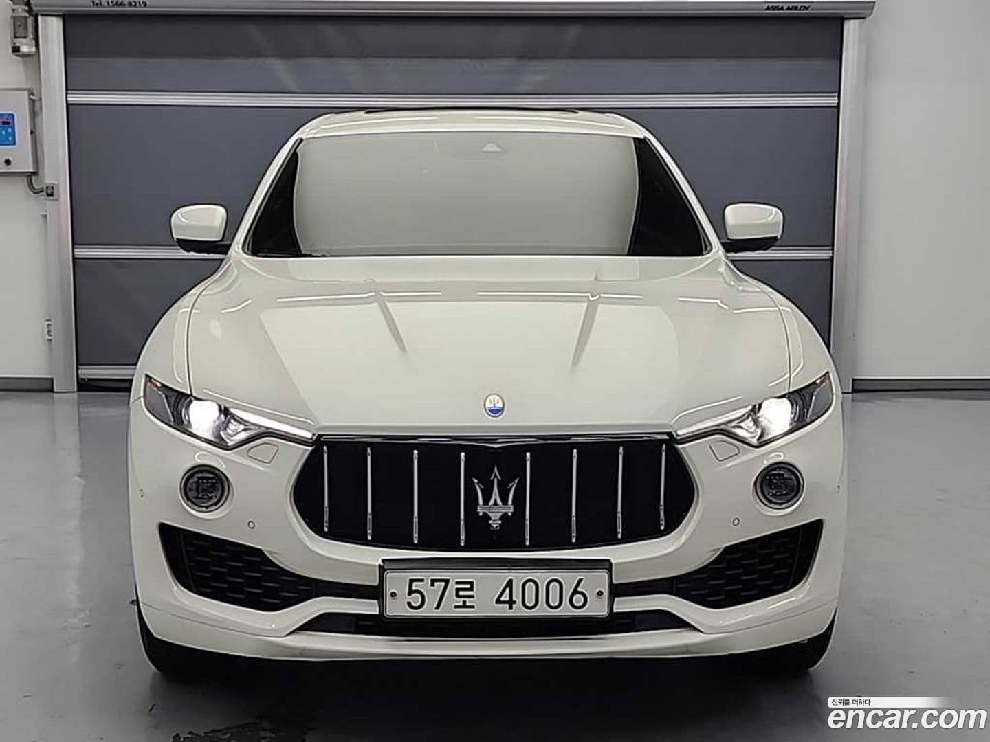 Main__Slider__Photo:Levante Maserati 2016.10-0