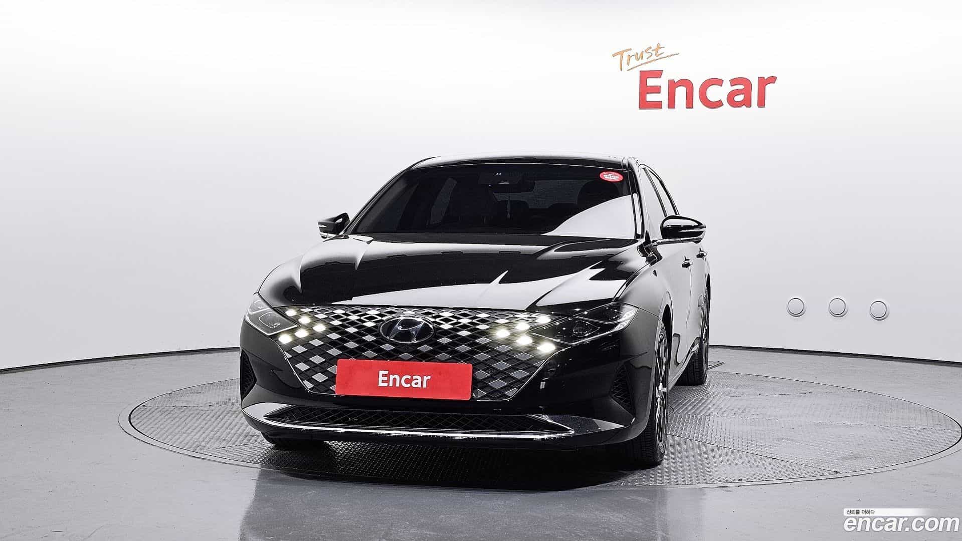 Grandeur Hyundai 2022.2-OUTER-003