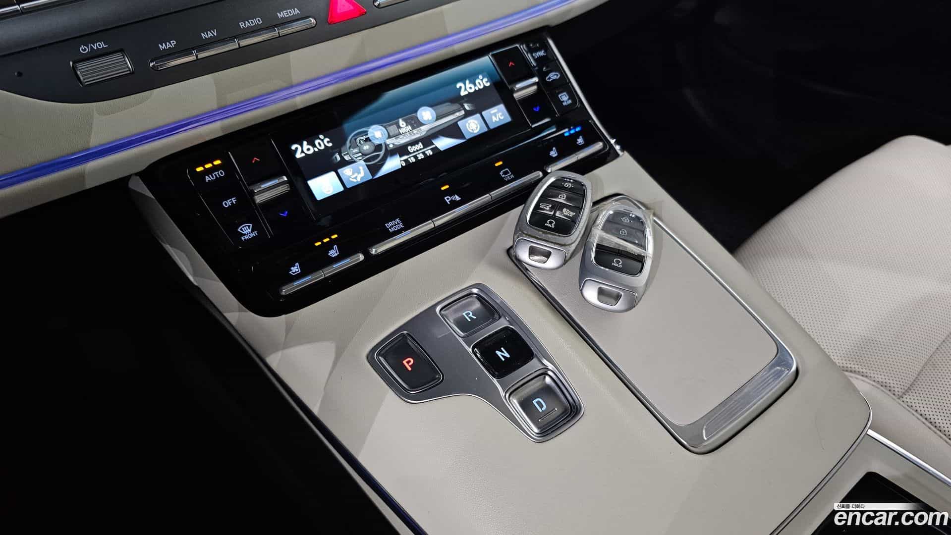 Grandeur Hyundai 2022.2-INNER-009