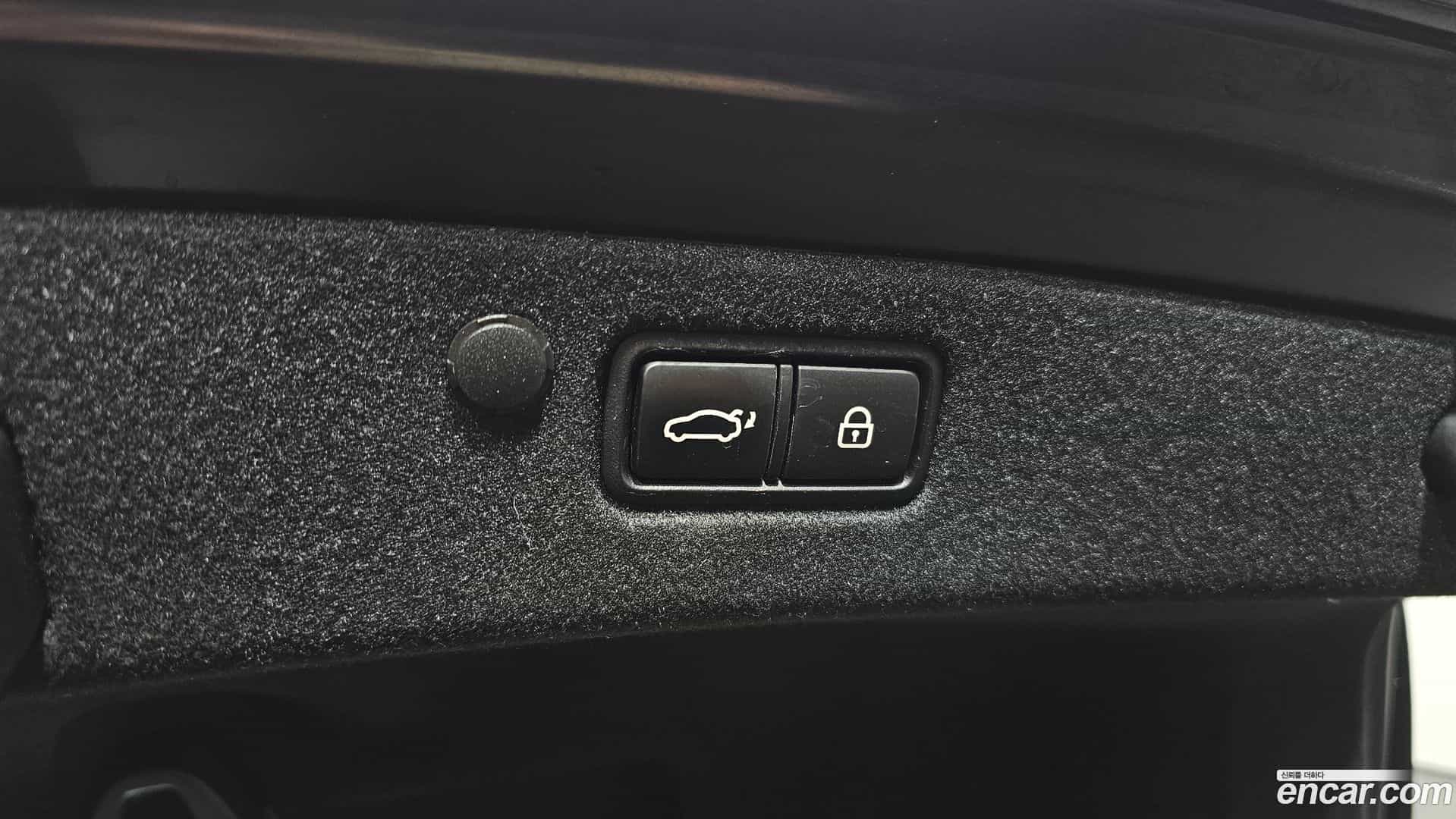 Grandeur Hyundai 2022.2-OPTION-024