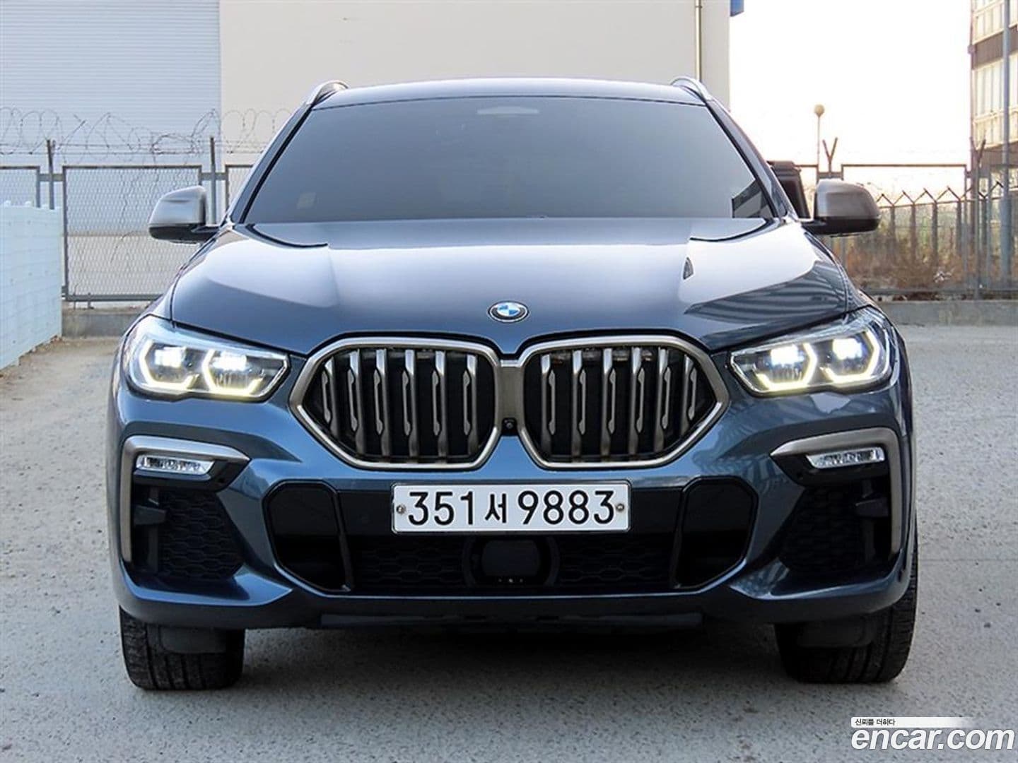 Main__Slider__Photo:X6 BMW 2020.9-0