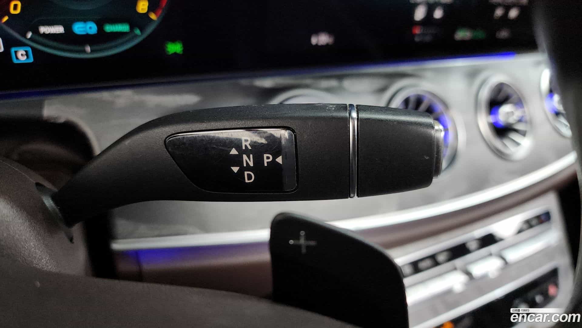 CLS-Class Mercedes-Benz 2021.4-INNER-009