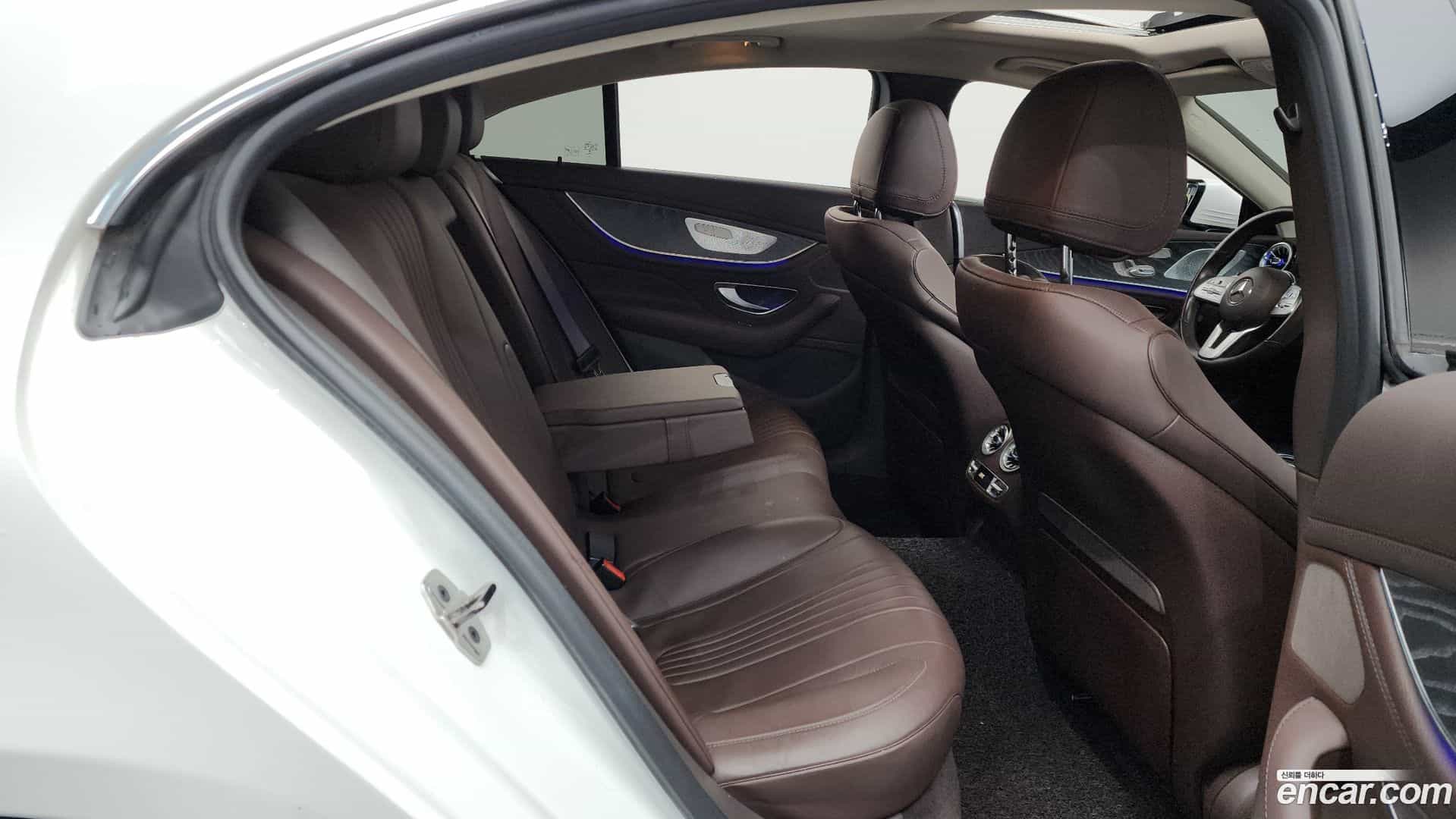 CLS-Class Mercedes-Benz 2021.4-OPTION-016
