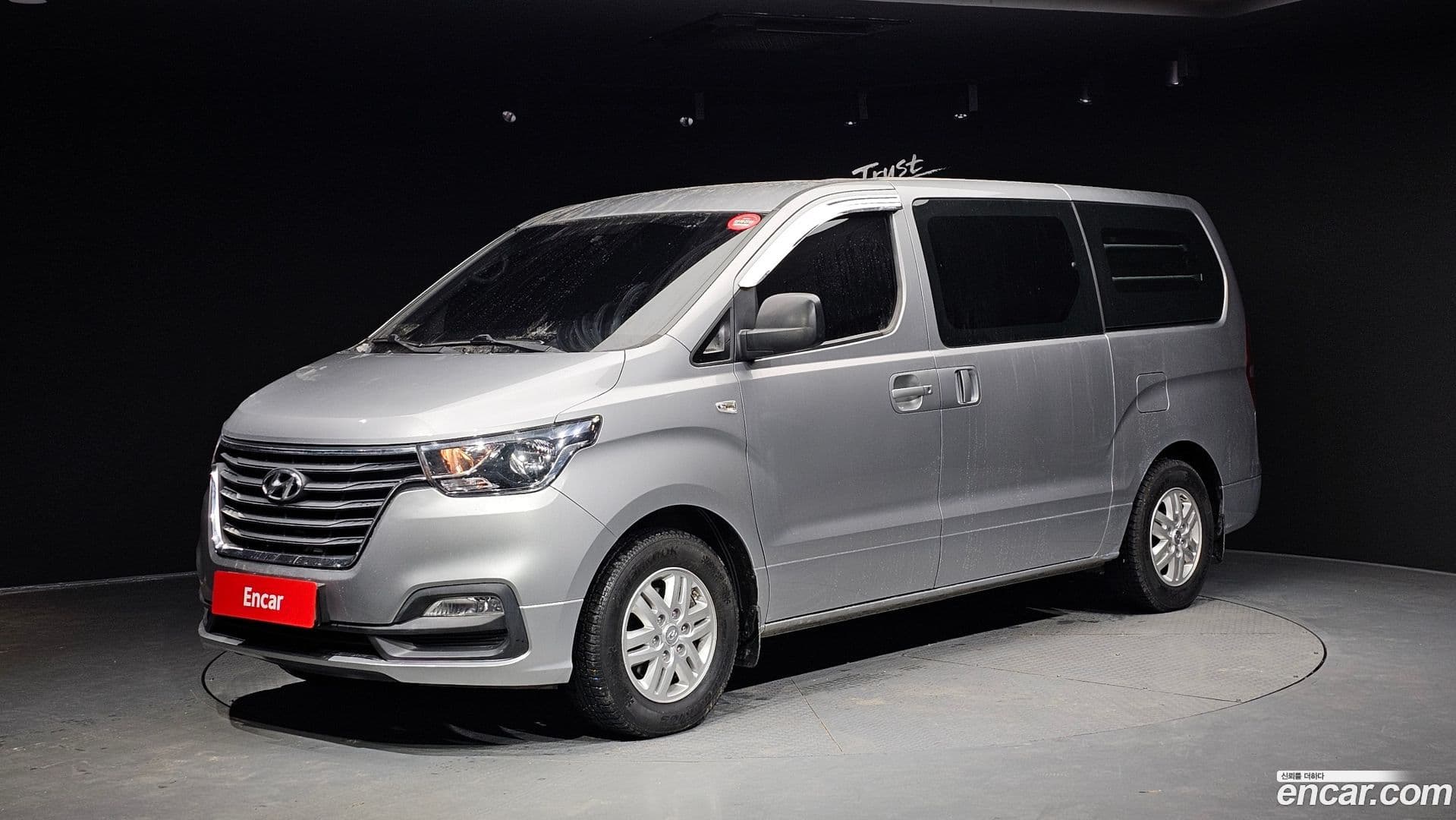 Main__Slider__Photo:Starex Hyundai 2020.10-0