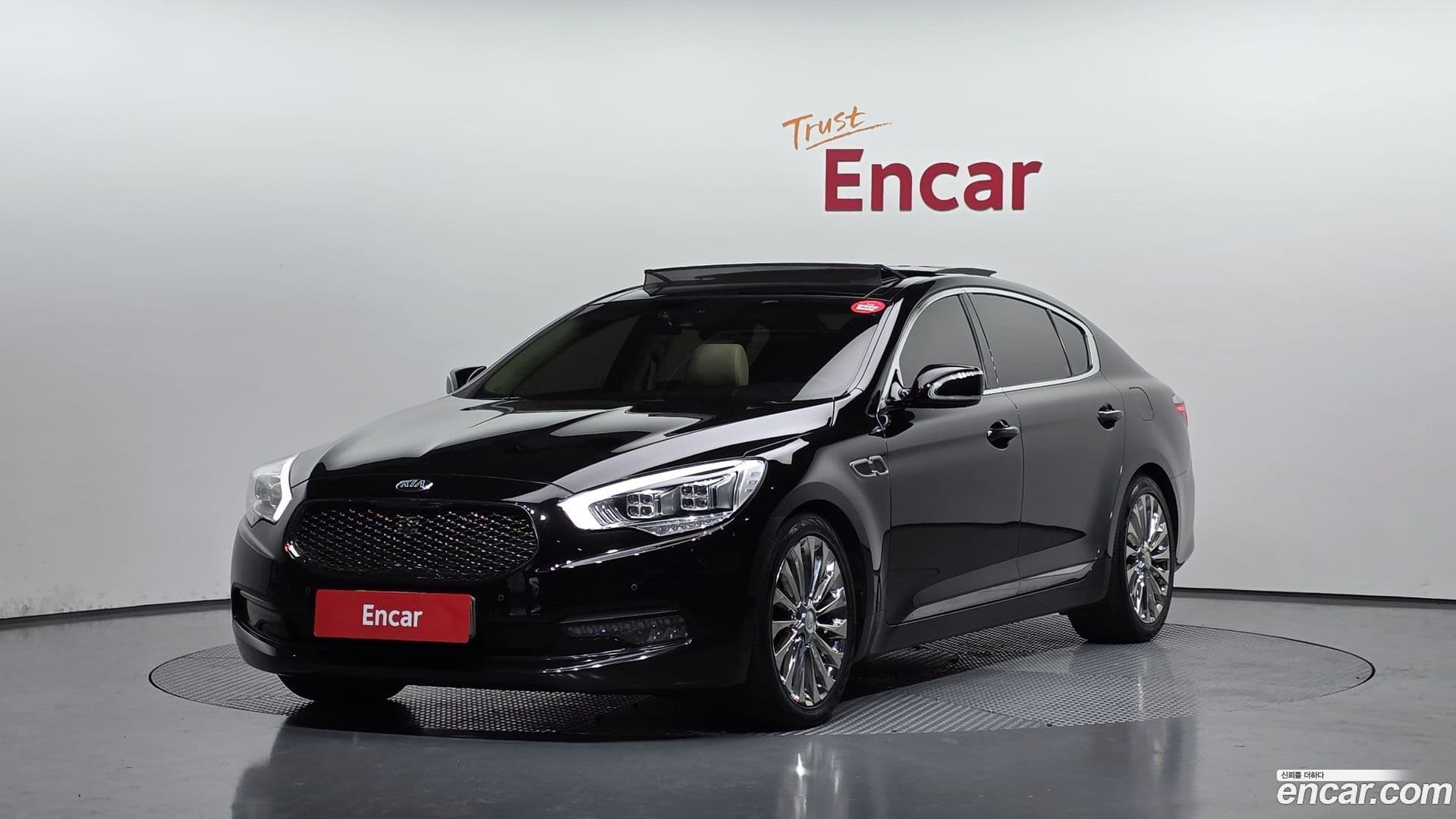 Main__Slider__Photo:K9 Kia 2017.10-0