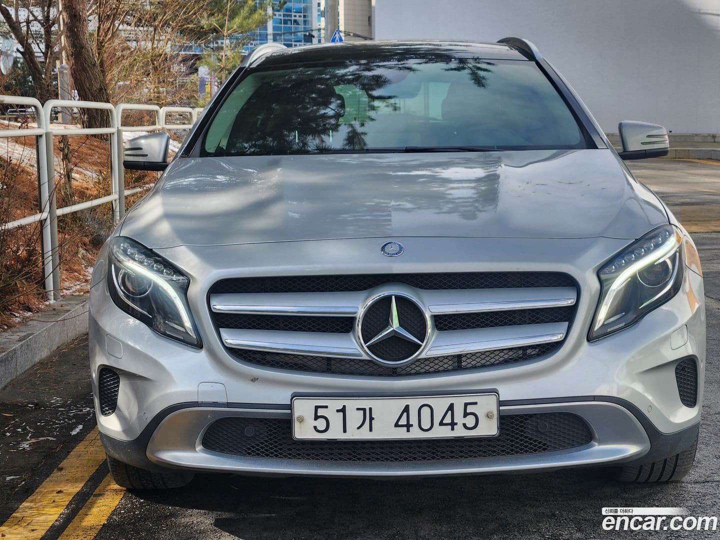 Main__Slider__Photo:GLA-Class Mercedes-Benz 2016.3-0