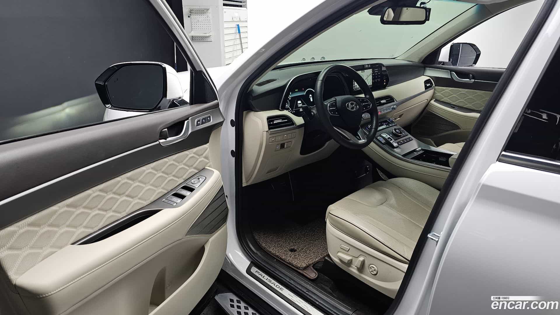 Palisade Hyundai 2022.0-INNER-010