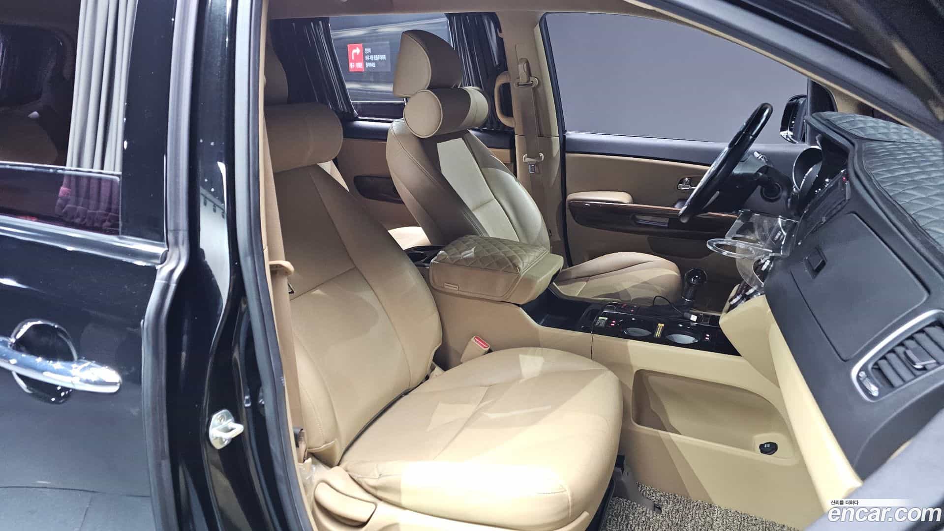 Canival Kia 2015.8-INNER-010