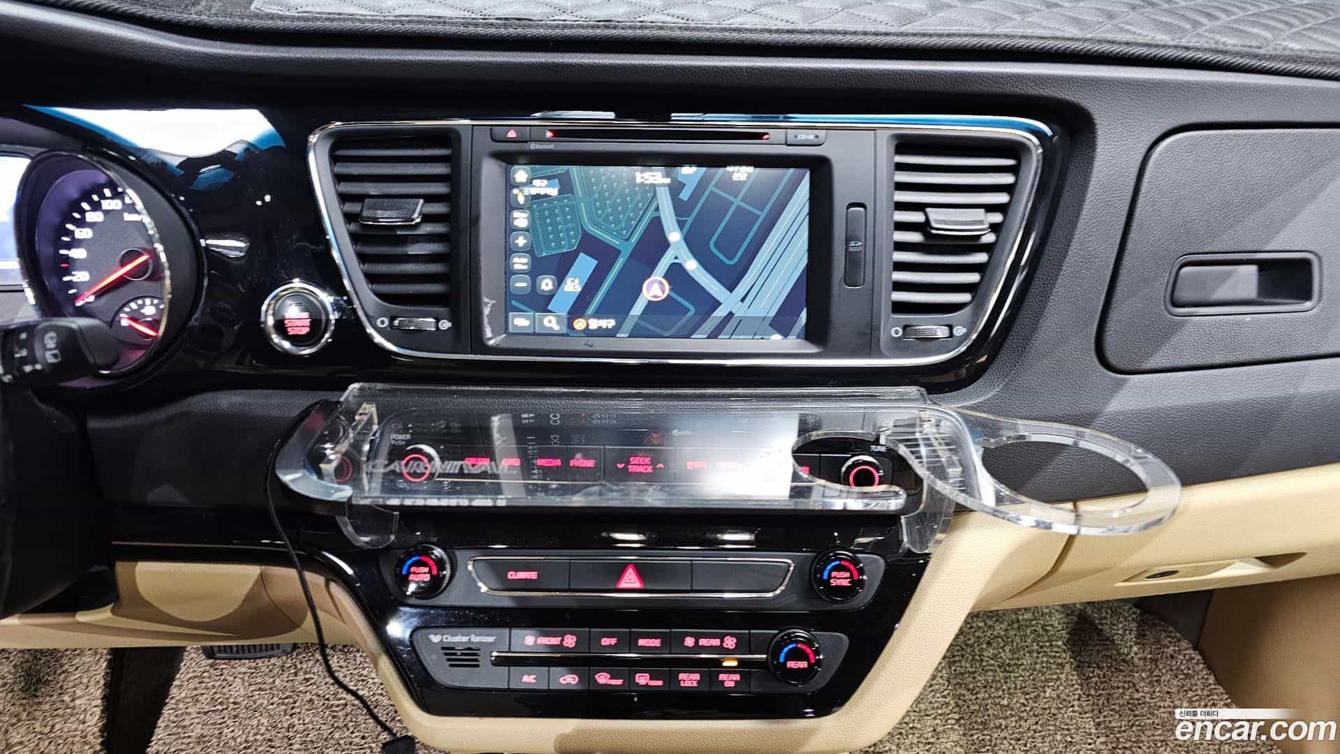 Canival Kia 2015.8-OPTION-018