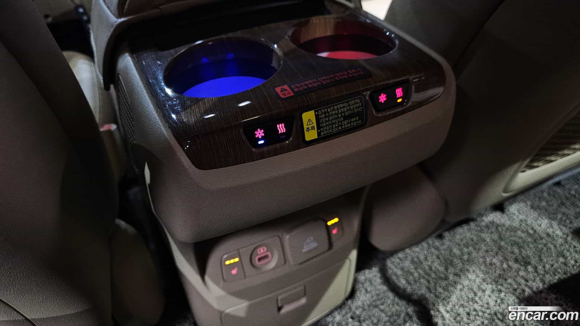Canival Kia 2015.8-OPTION-021