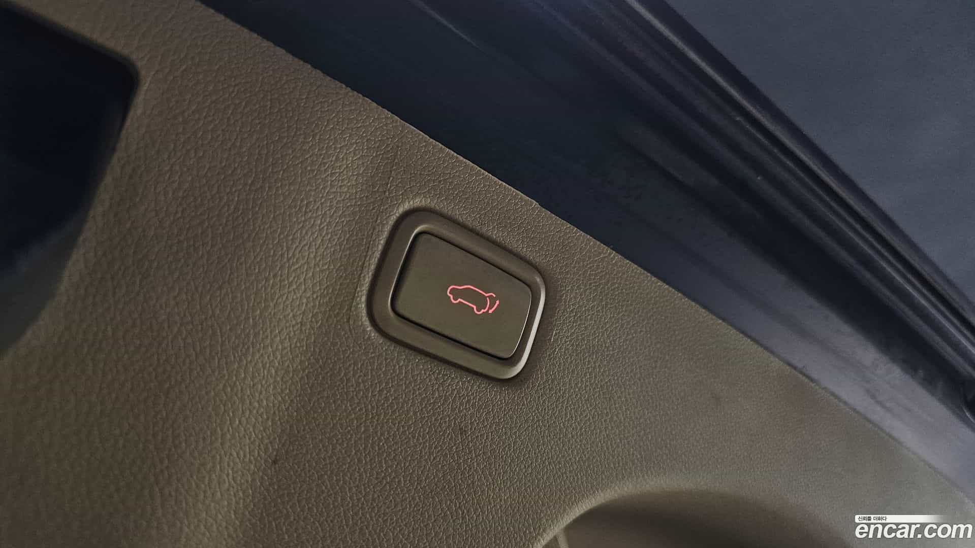Canival Kia 2015.8-OPTION-024