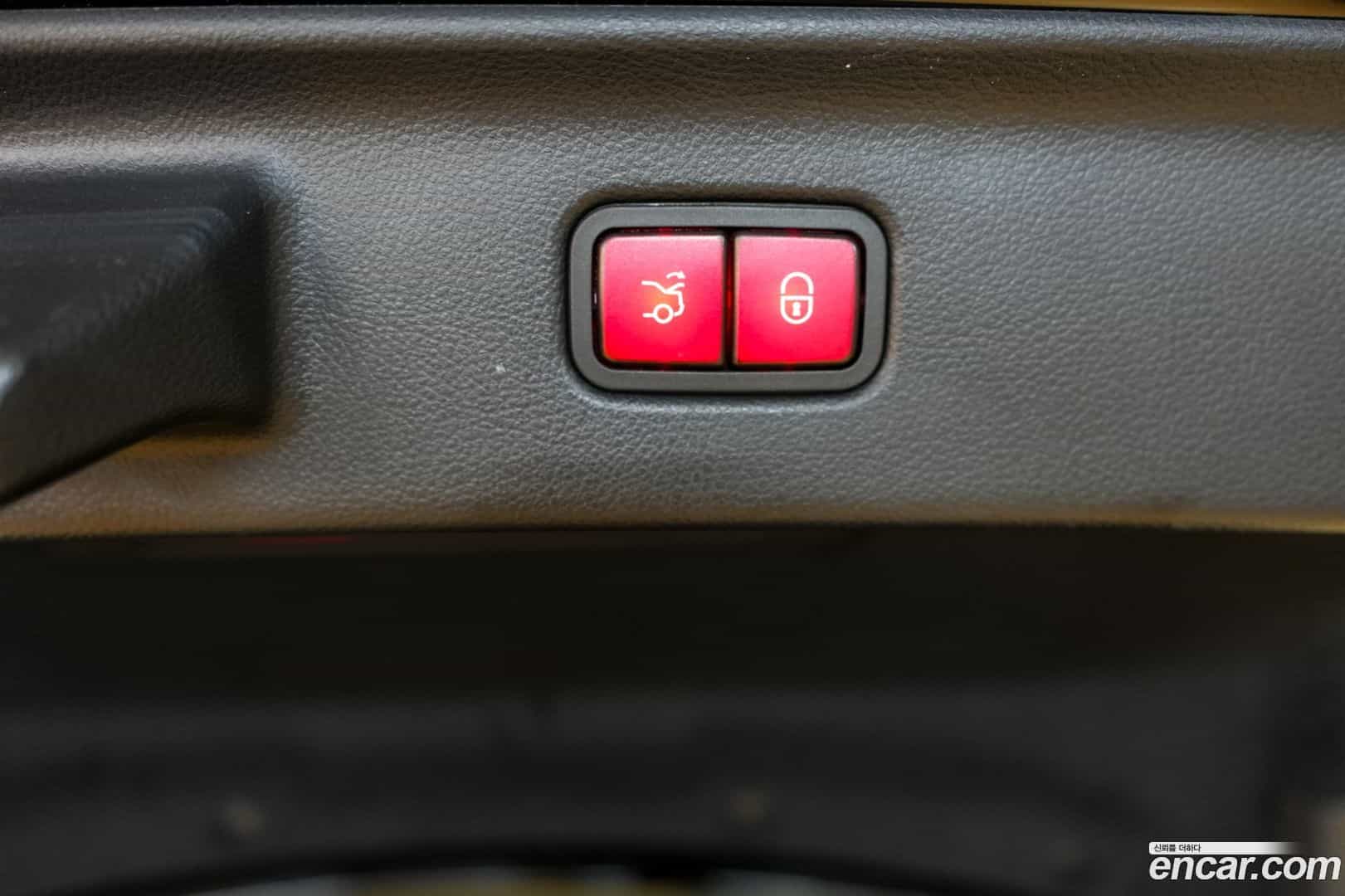 S-Class Mercedes-Benz 2022.9-OPTION-024