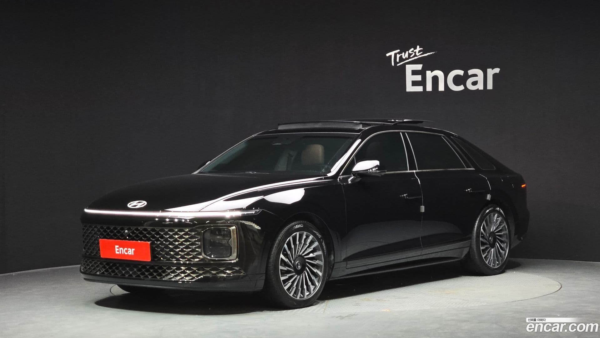 Main__Slider__Photo:Grandeur Hyundai 2023.6-0