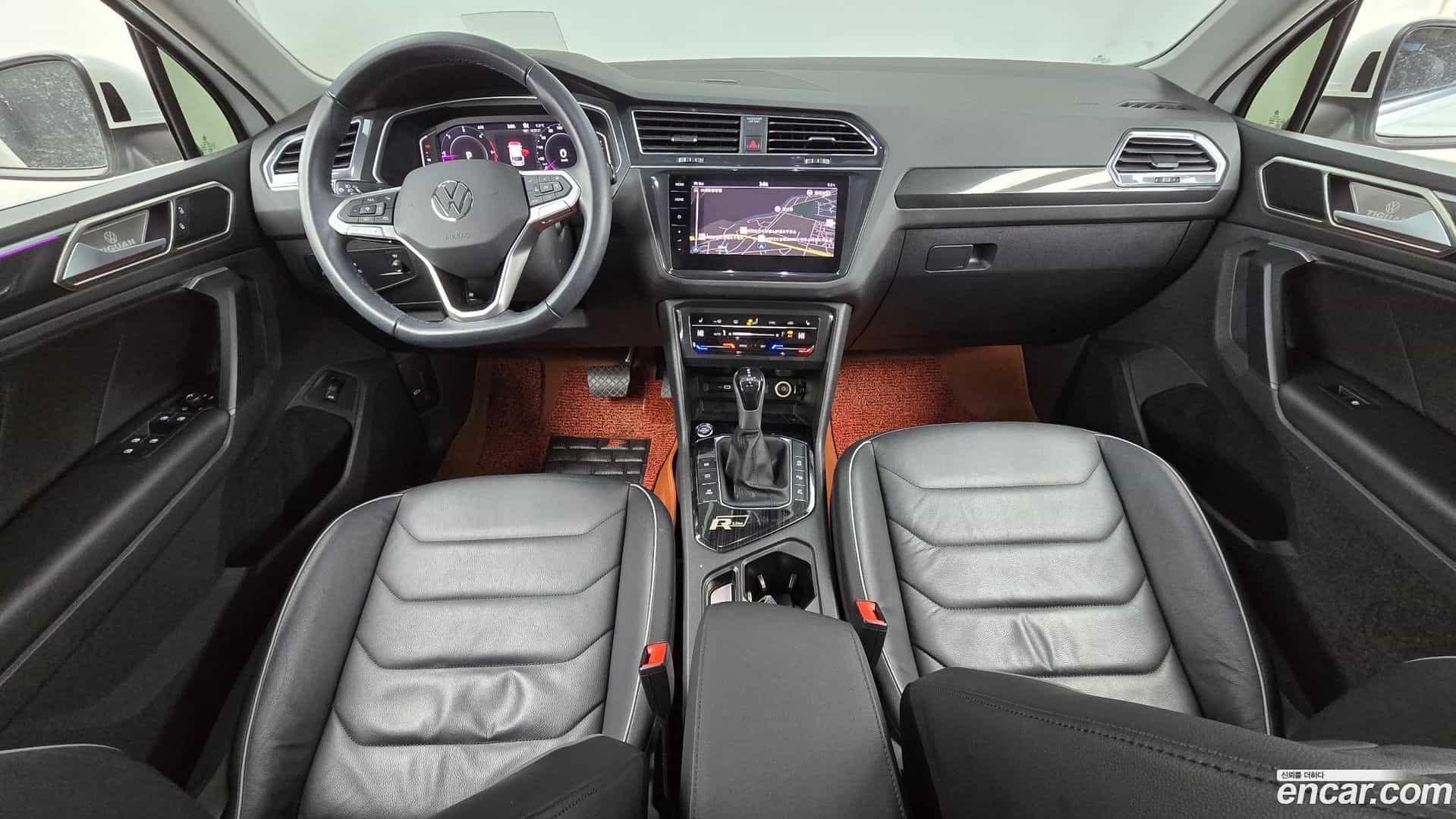 Tiguan Volkswagen 2022.8-INNER-007