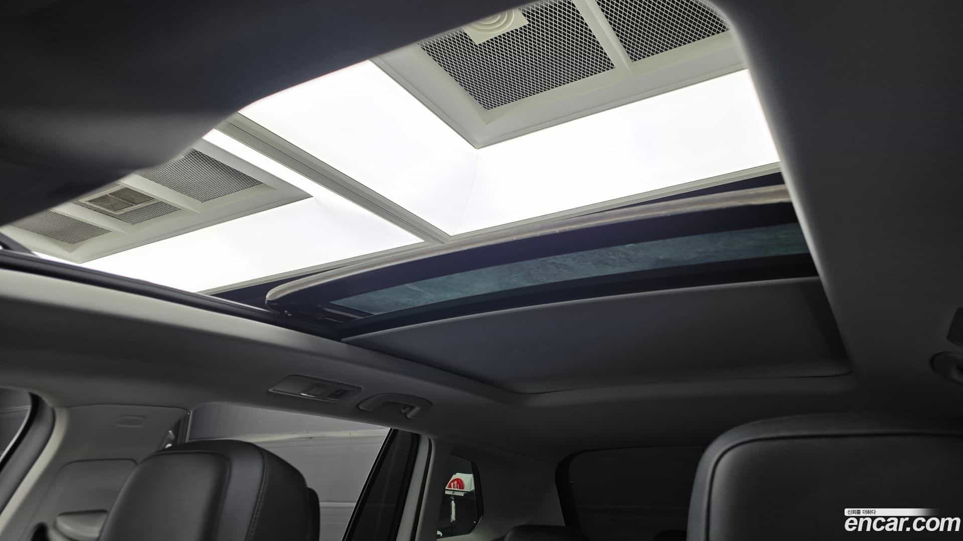 Tiguan Volkswagen 2022.8-OPTION-022