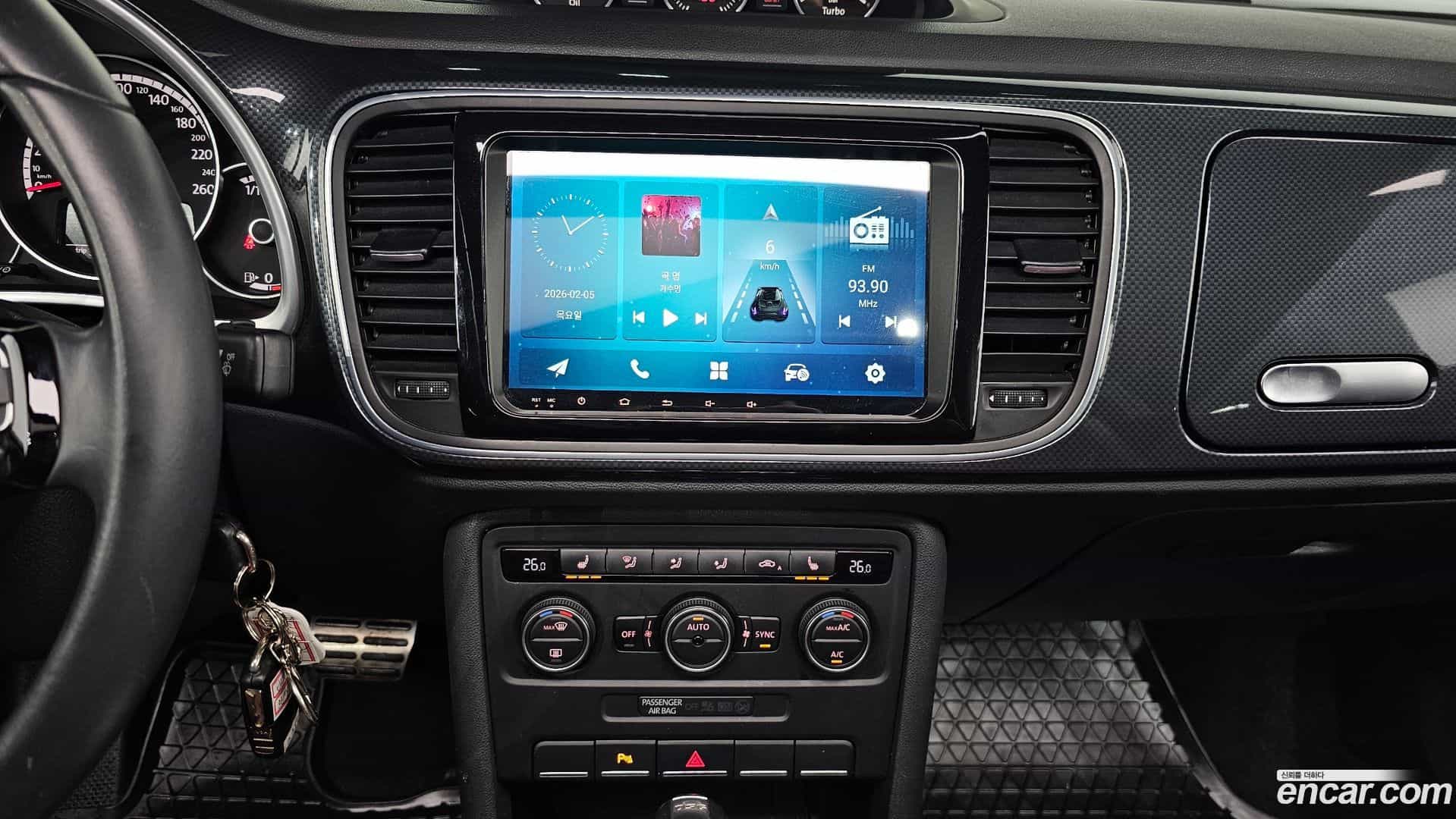 Beatle Volkswagen 2014.8-OPTION-018