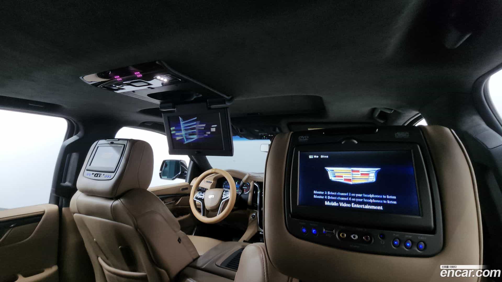 Escalade Cadillac 2018.10-OPTION-023