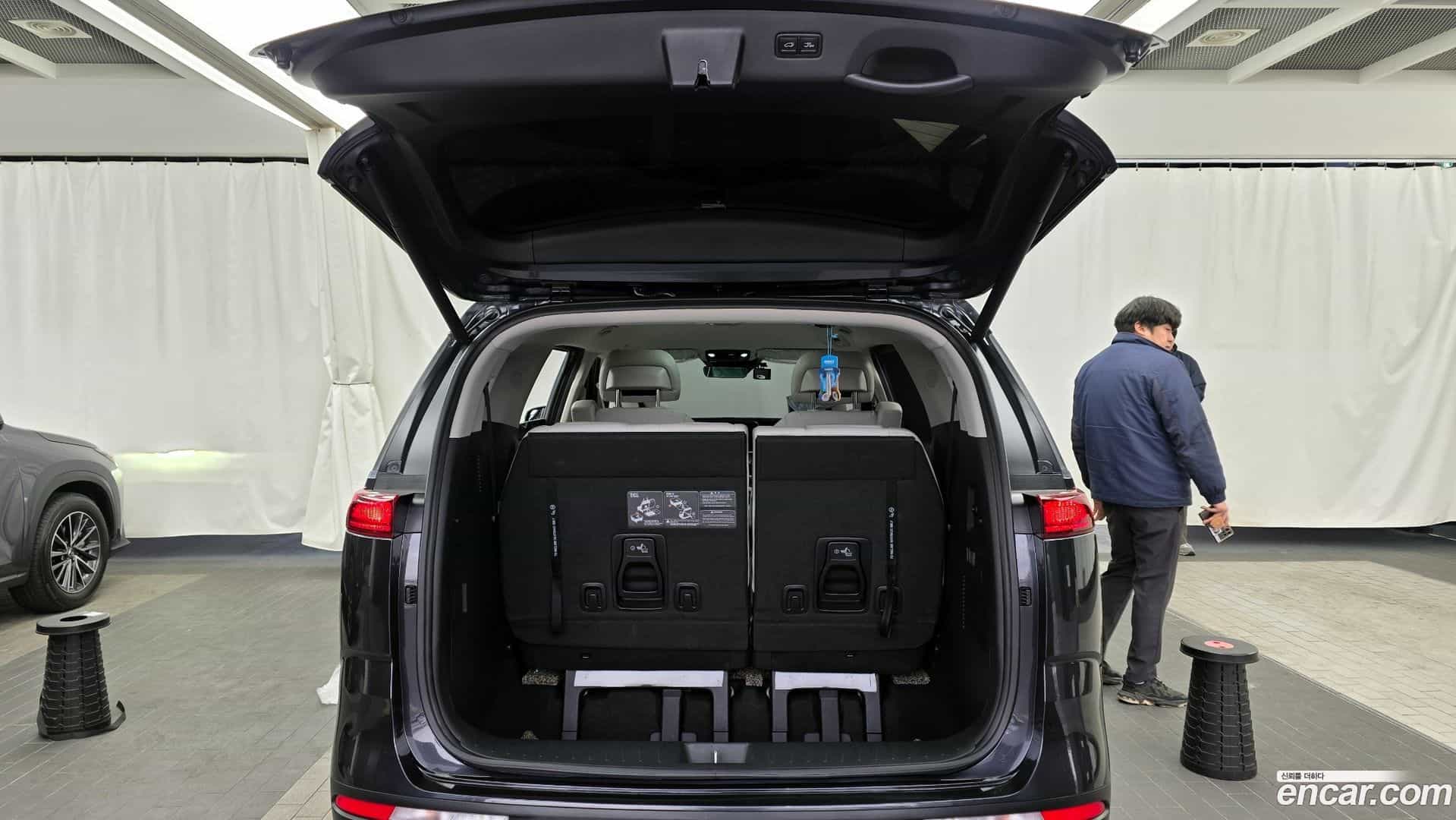 Canival Kia 2021.5-OPTION-024