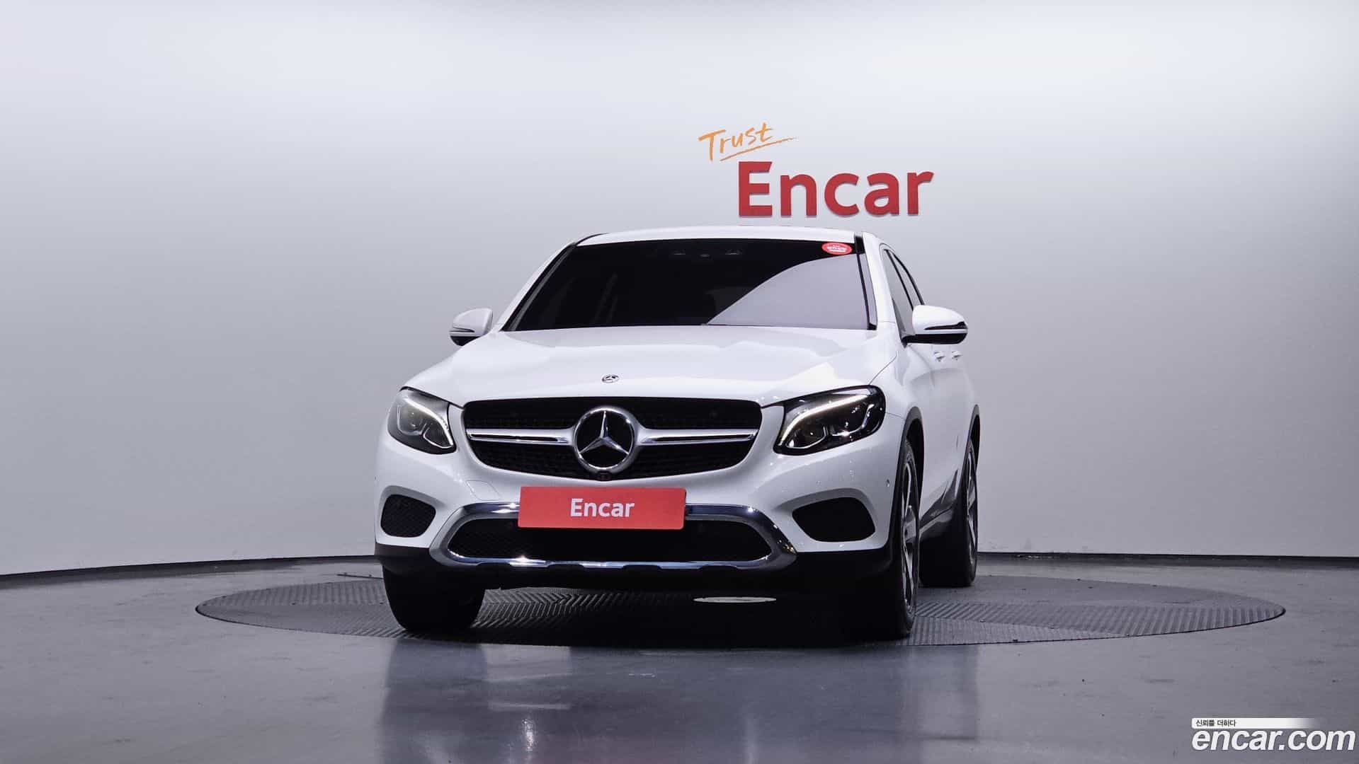 GLC-Class Mercedes-Benz 2019.3-OUTER-003
