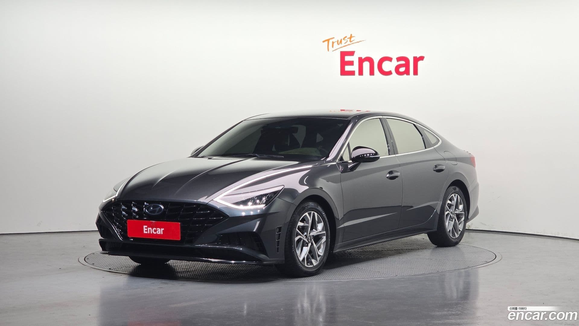 Main__Slider__Photo:Sonata Hyundai 2019.9-0
