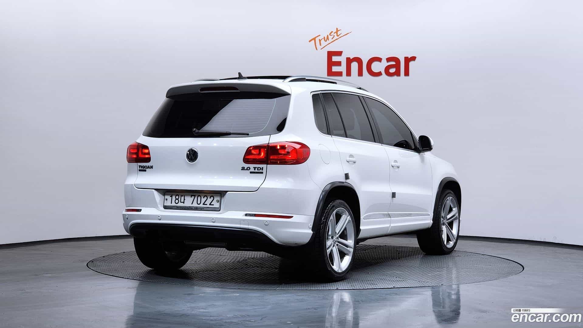 Tiguan Volkswagen 2013.2-OUTER-002