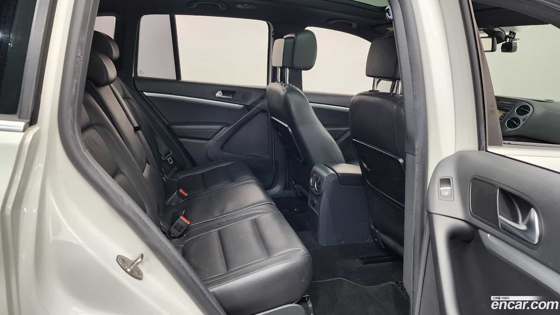 Tiguan Volkswagen 2013.2-OPTION-016