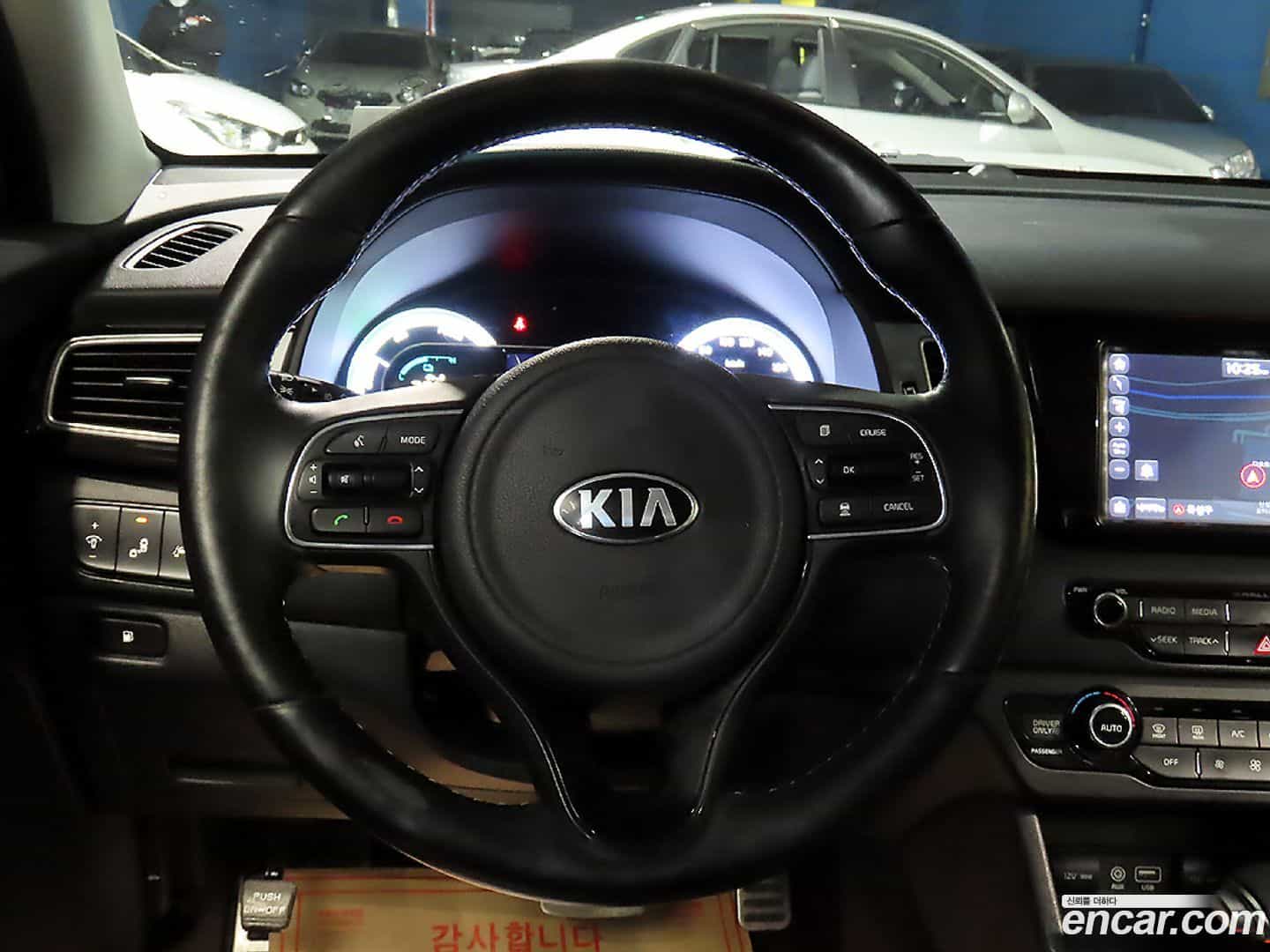 Niro Kia 2018.11-INNER-010