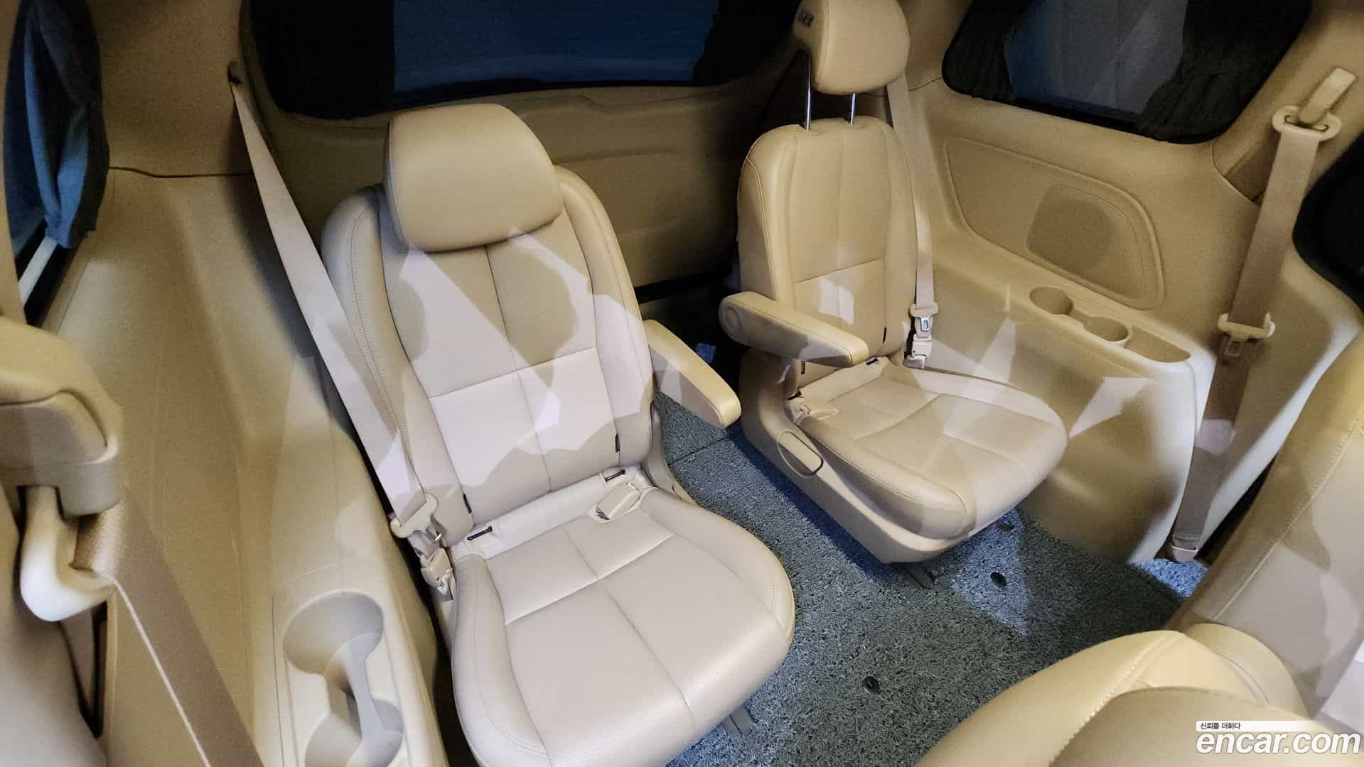 Canival Kia 2018.6-OPTION-023