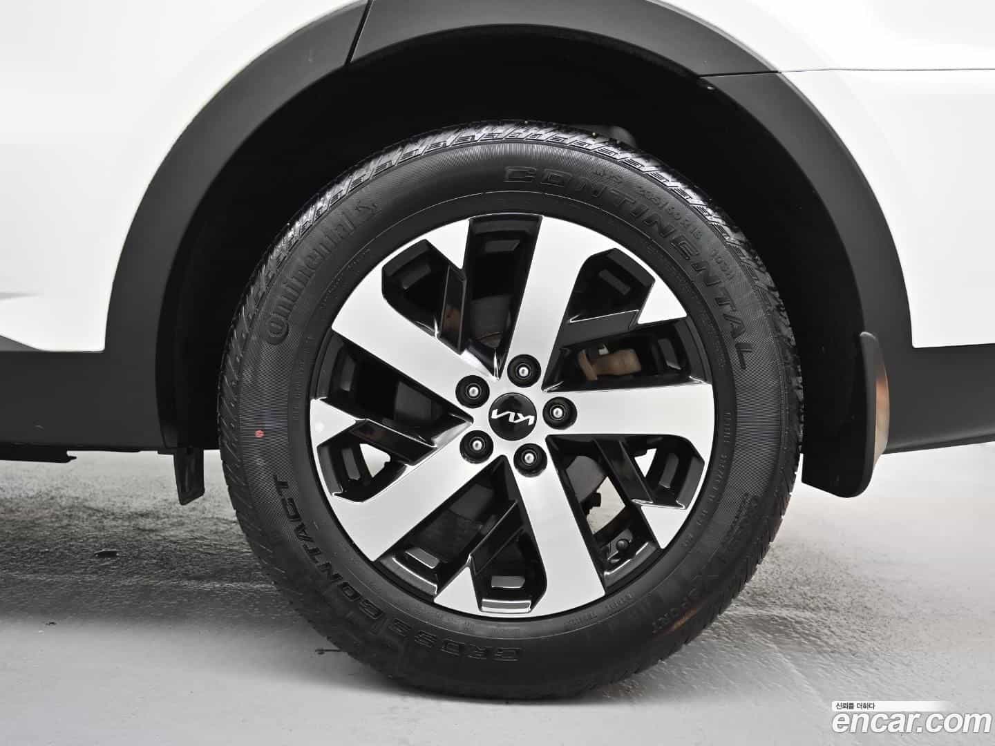 Sorento Kia 2023.4-OUTER-005