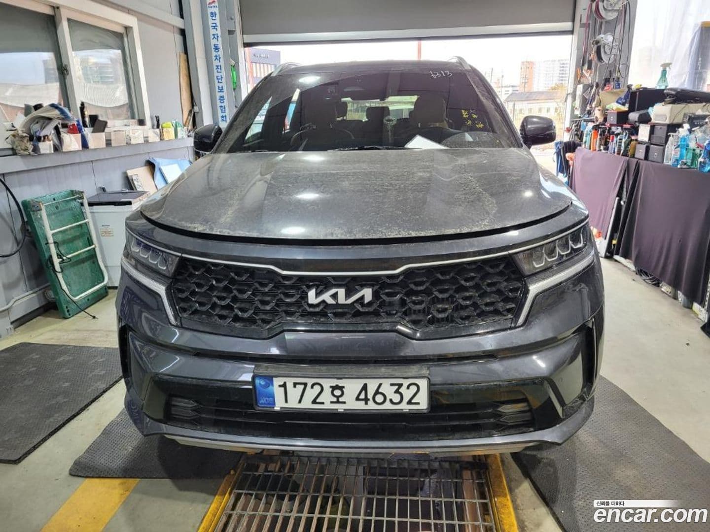 Main__Slider__Photo:Sorento Kia 2022.6-0