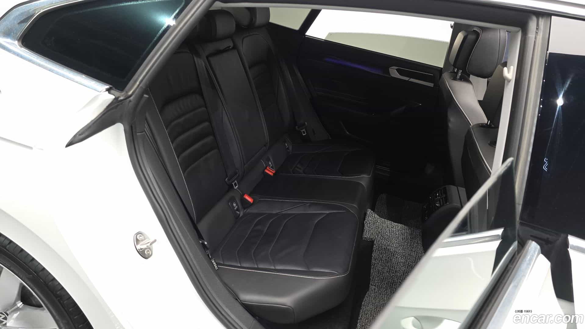 Arteon Volkswagen 2023.7-OPTION-016