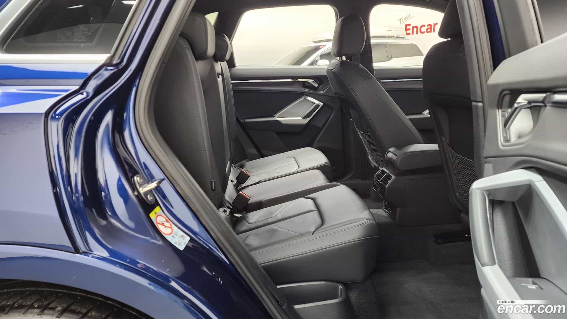 Q3 Audi 2024.5-OPTION-016