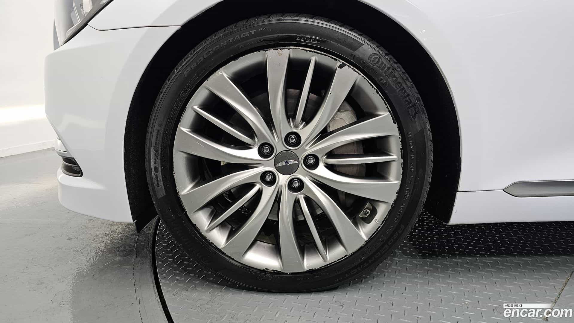 Genesis Hyundai 2015.3-OUTER-005
