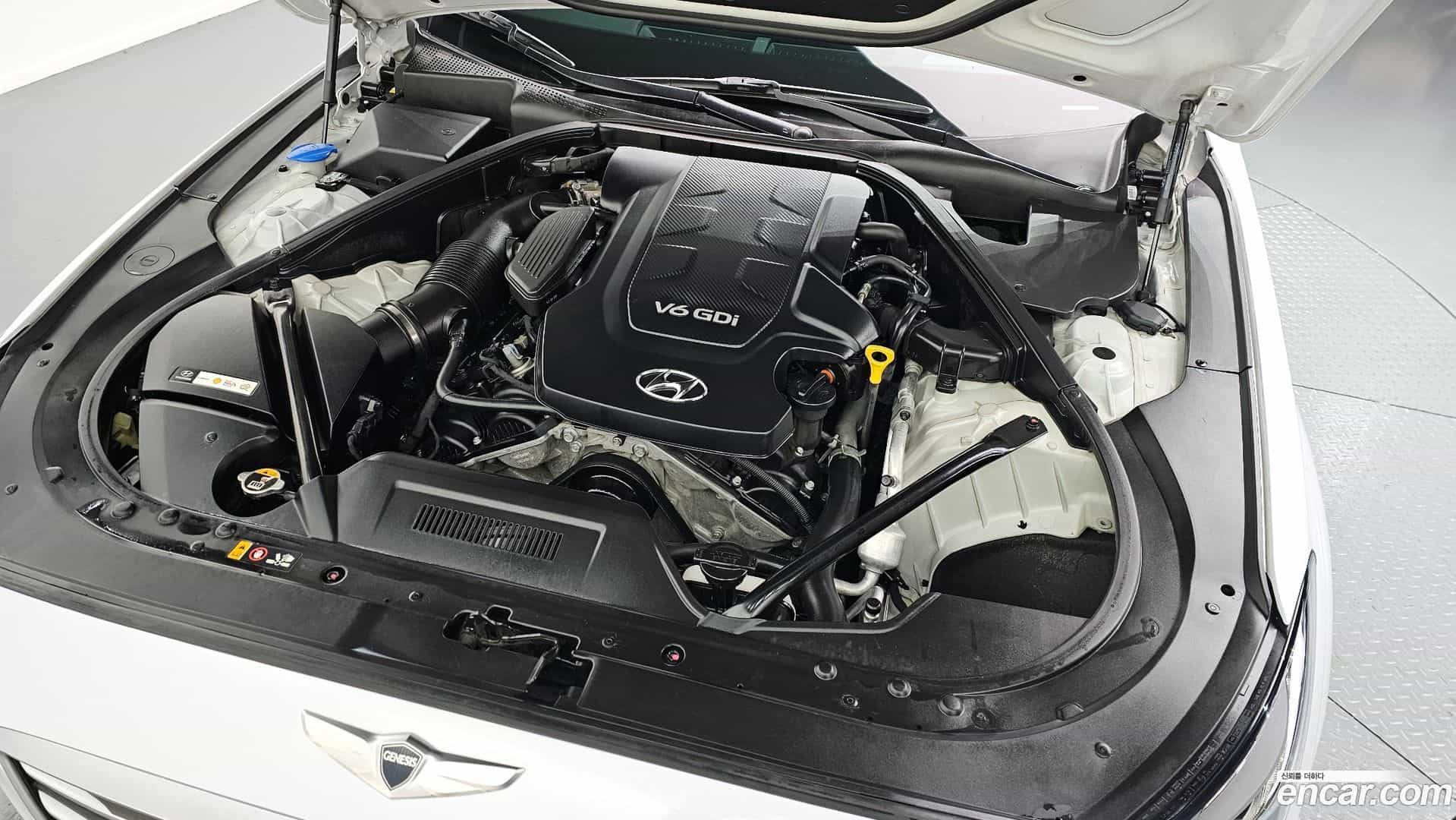 Genesis Hyundai 2015.3-INNER-006