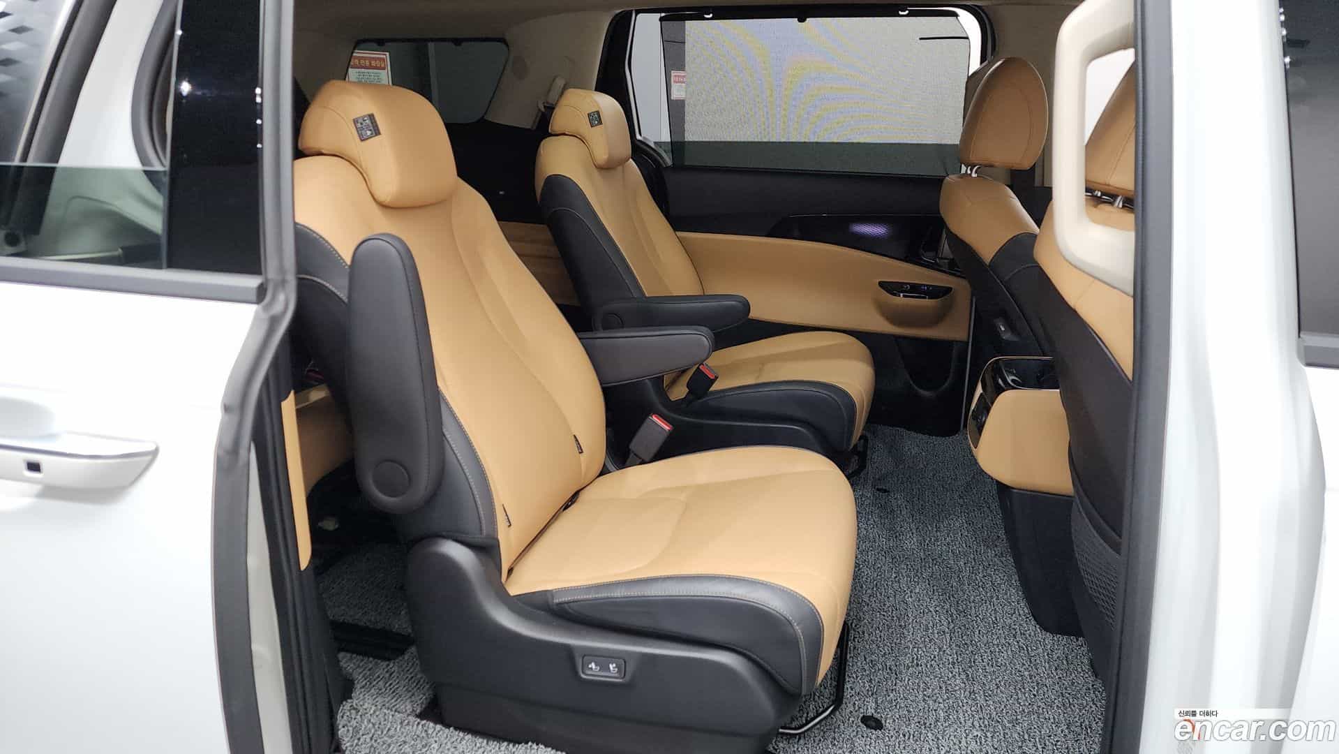Canival Kia 2023.3-OPTION-016