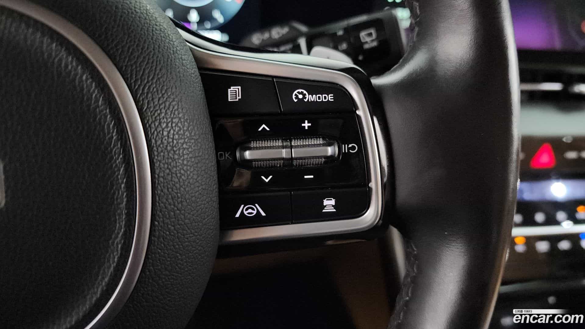 Canival Kia 2023.3-OPTION-021