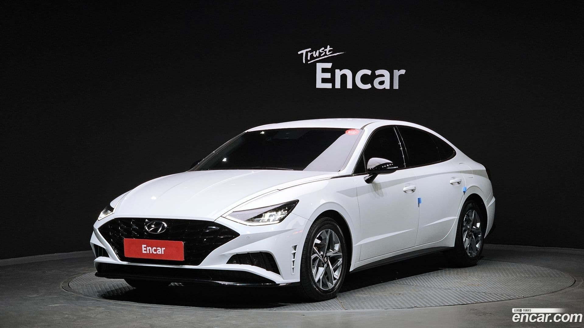 Main__Slider__Photo:Sonata Hyundai 2022.5-0