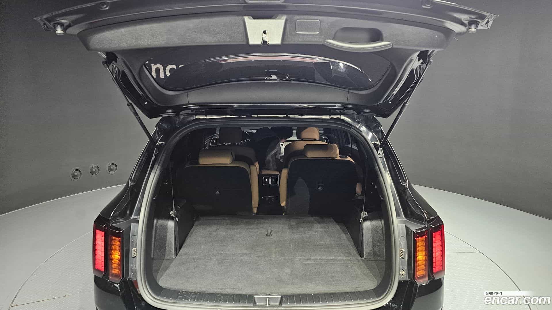Sorento Kia 2022.0-OPTION-024