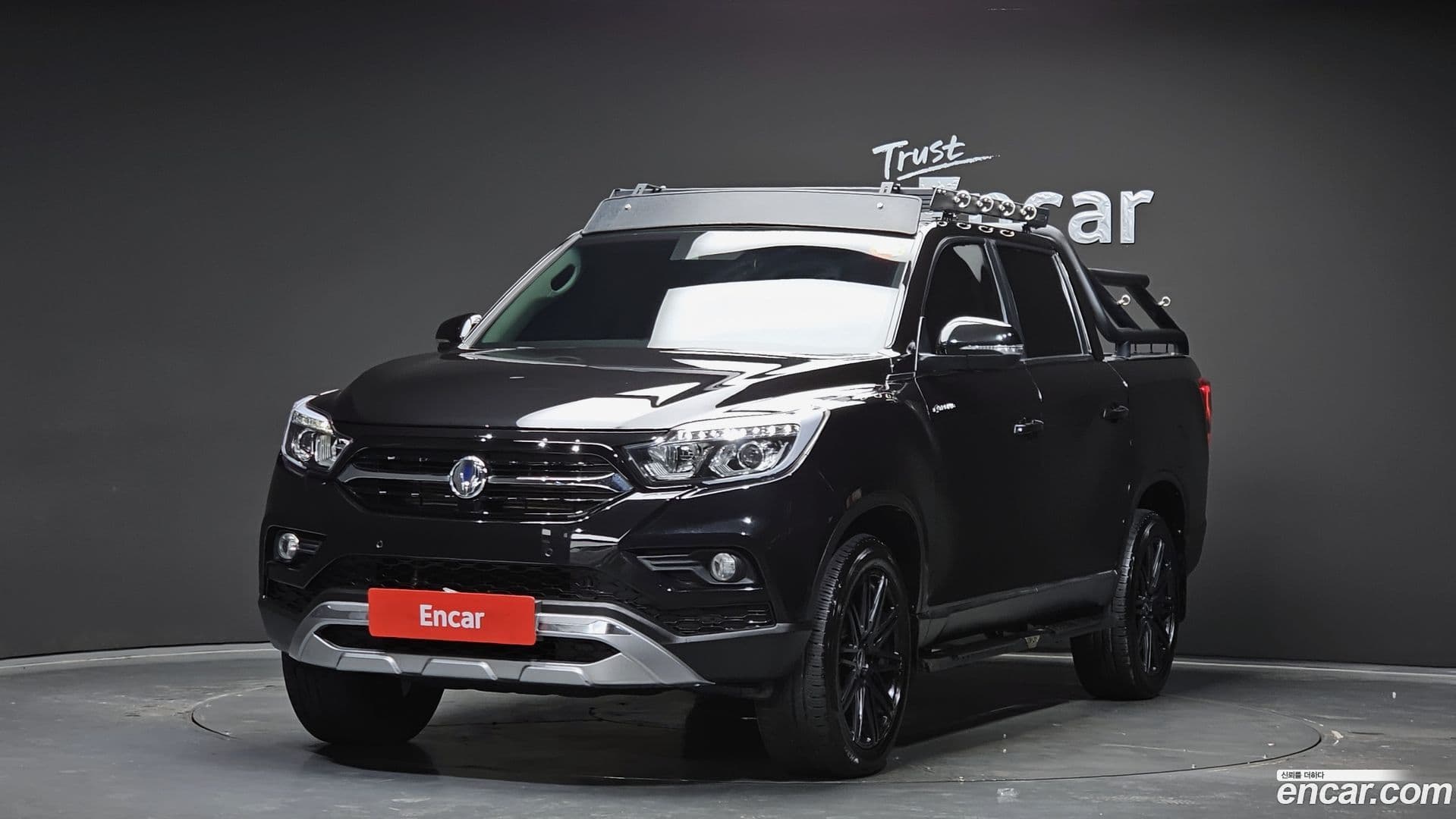 Main__Slider__Photo:Rexton KG Mobility 2019.6-0