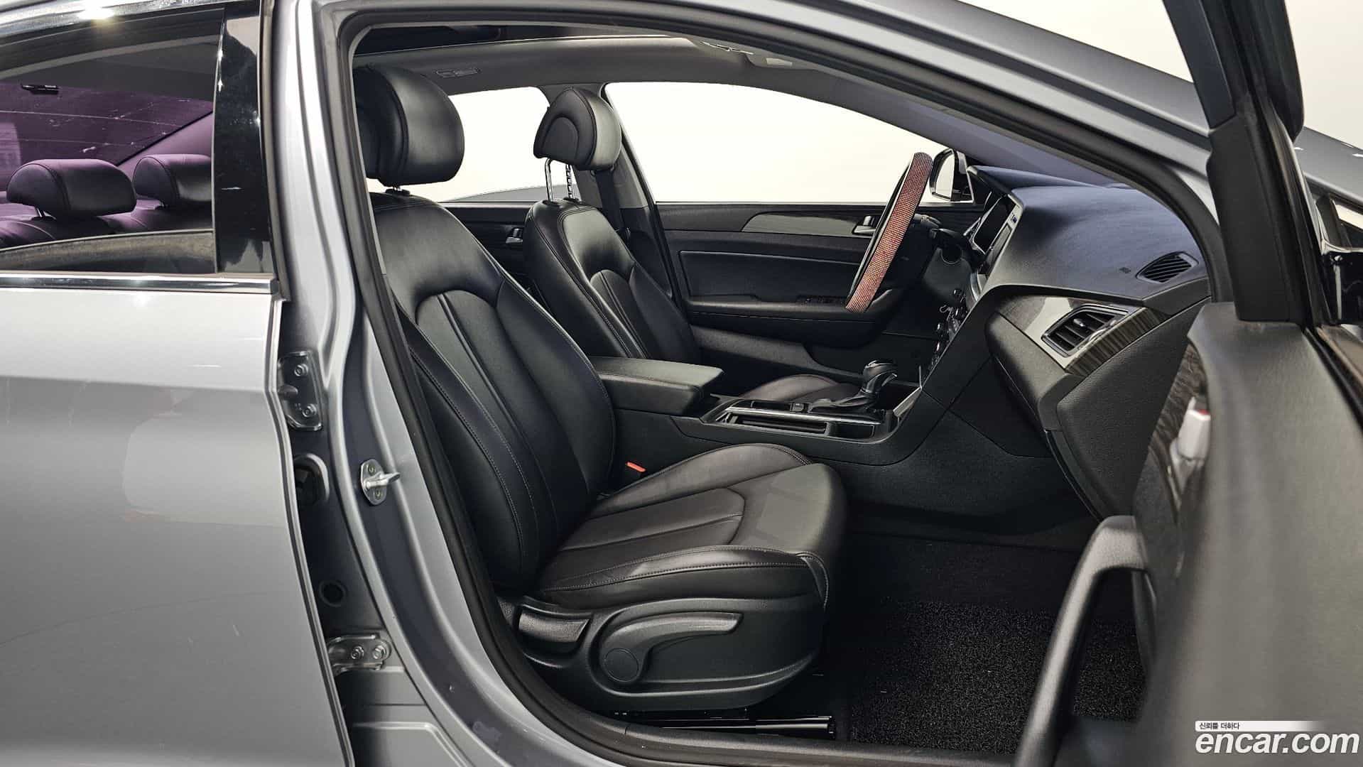 Sonata Hyundai 2015.4-INNER-010