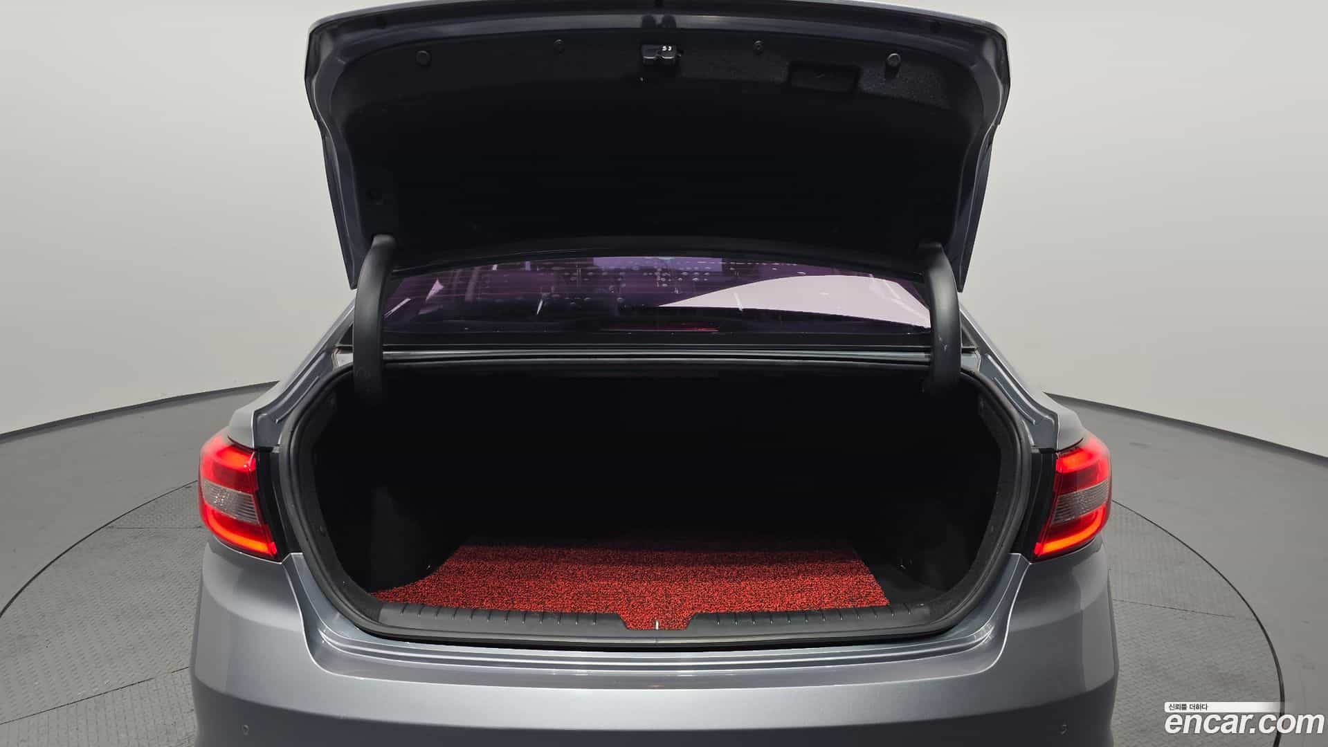 Sonata Hyundai 2015.4-OPTION-024