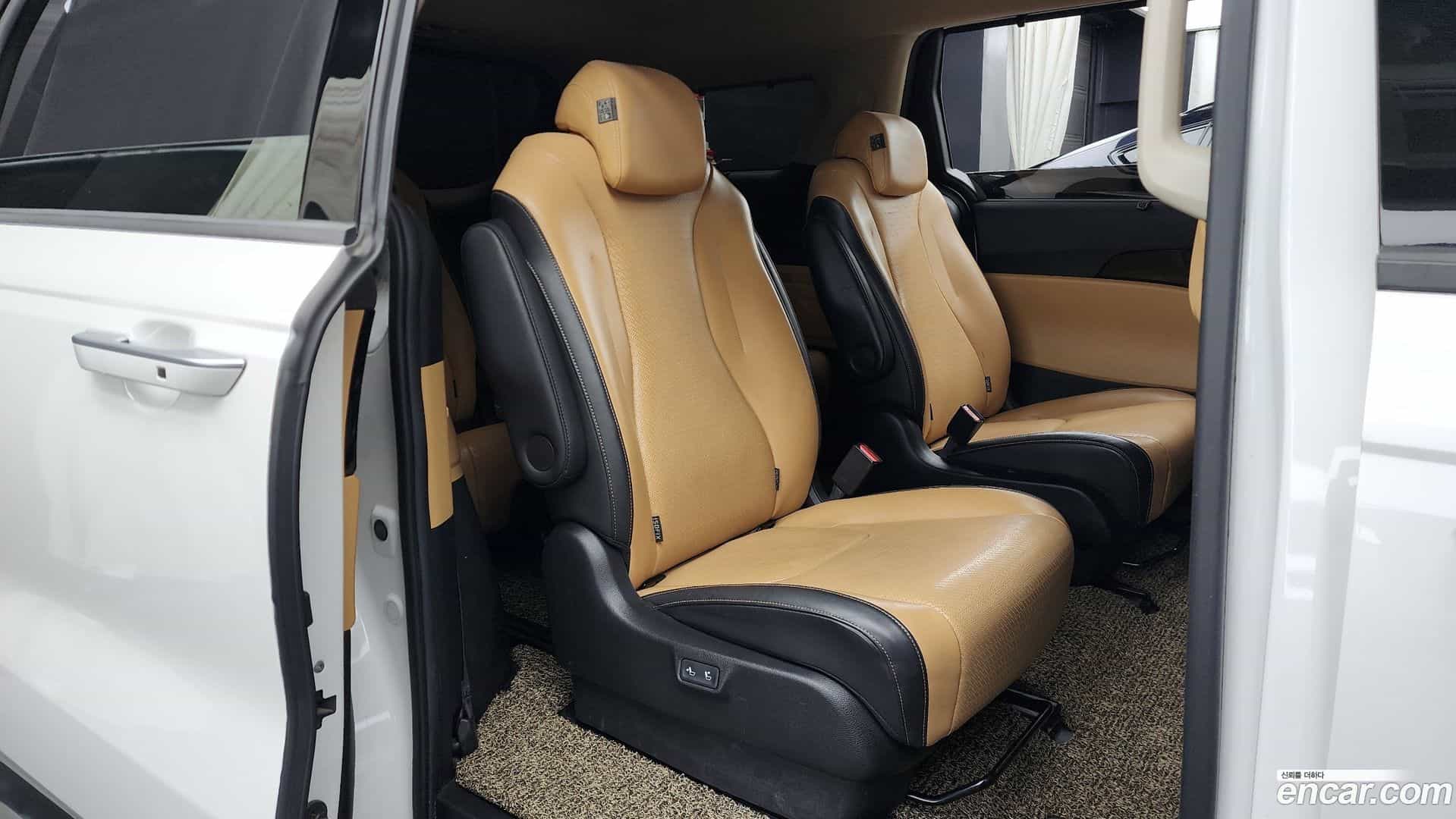 Canival Kia 2020.9-OPTION-016