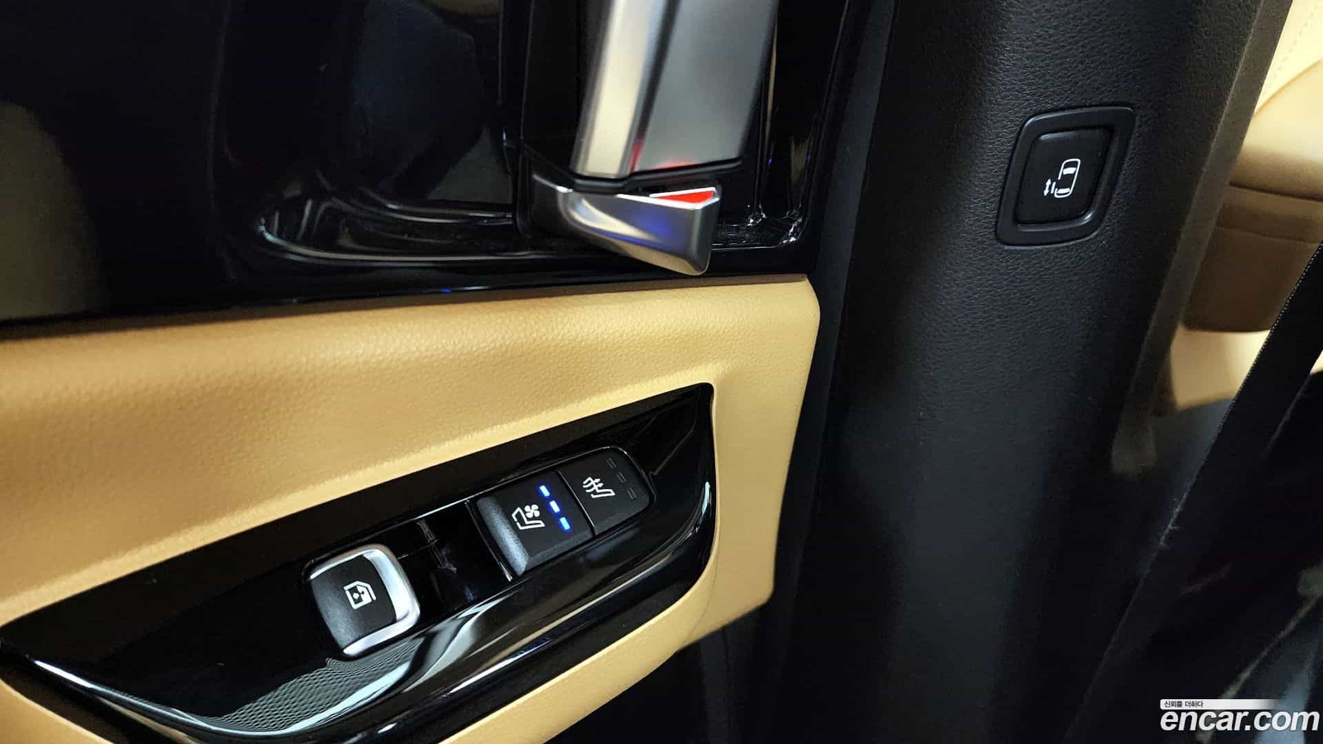 Canival Kia 2020.9-OPTION-023