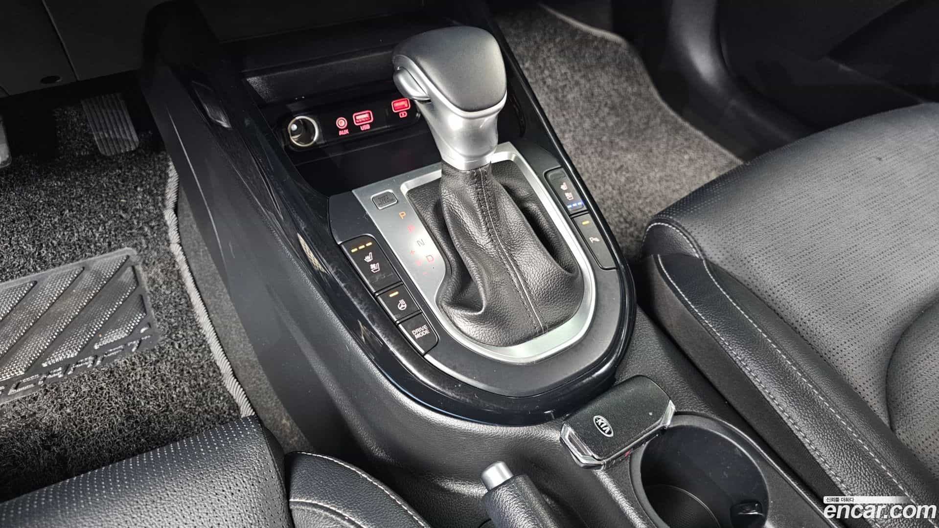 K3 Kia 2019.5-INNER-009