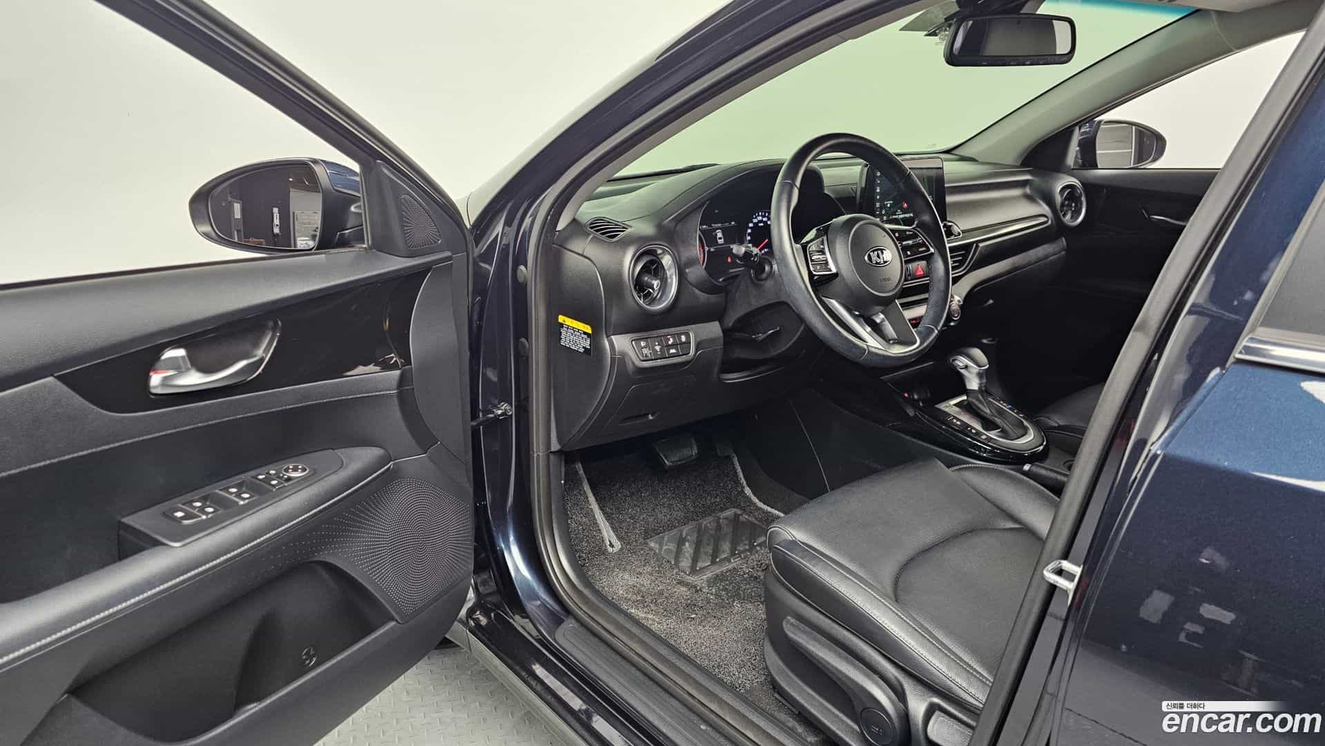 K3 Kia 2019.5-INNER-010