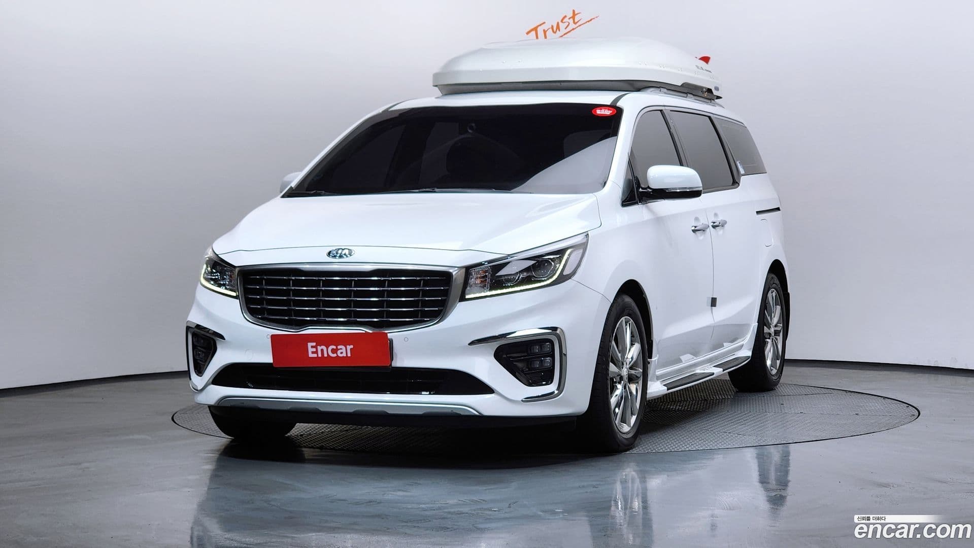 Main__Slider__Photo:Canival Kia 2020.3-0