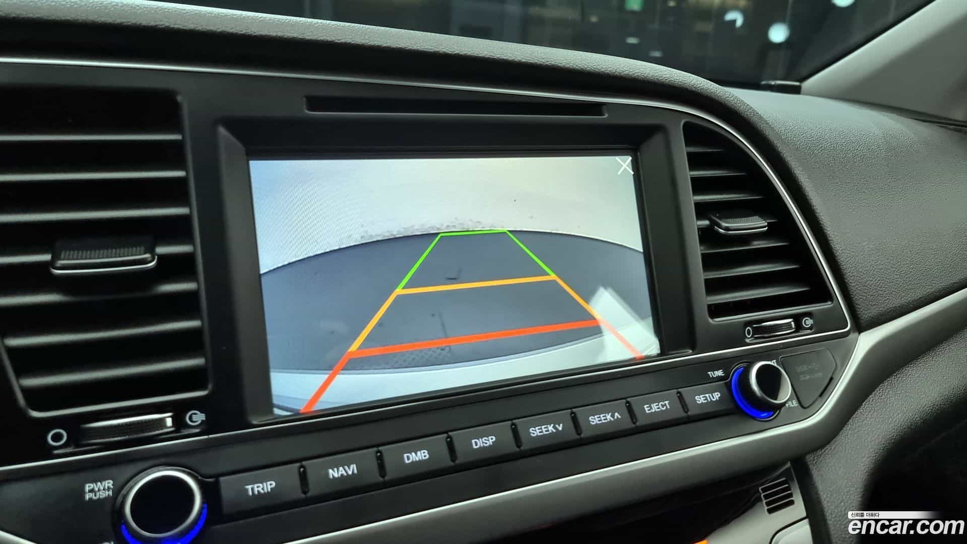 AVANTE Hyundai 2018.0-OPTION-020