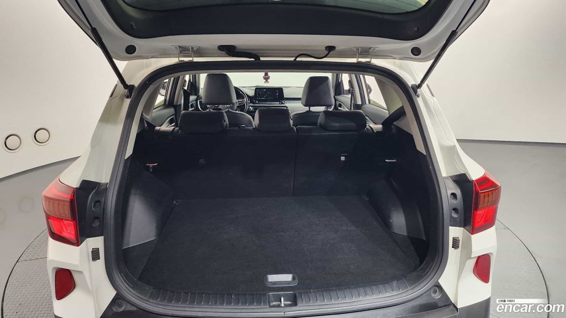 Seltos Kia 2022.2-OPTION-024